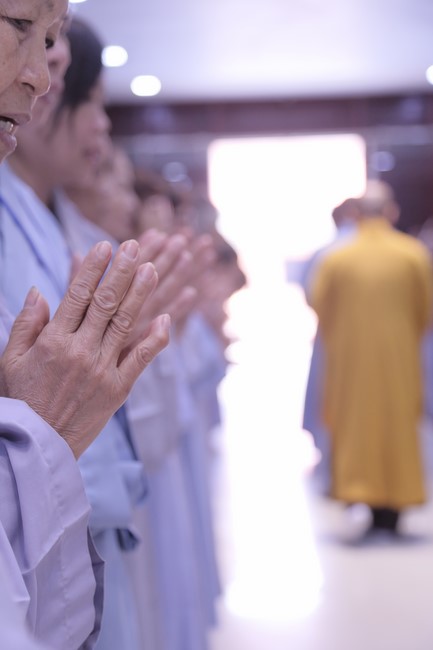 Dharma talk Buddha's name reciting being the way back to the tranquility in the 102nd Seven-Day Retreat