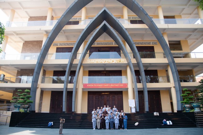 Finishing the 102nd Seven-Day Retreat