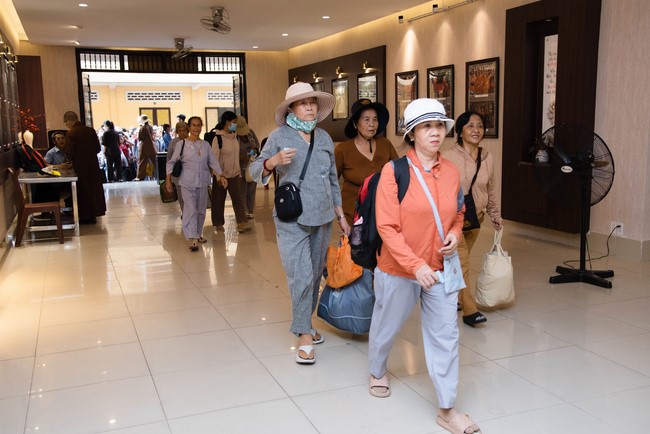 Finishing the 102nd Seven-Day Retreat