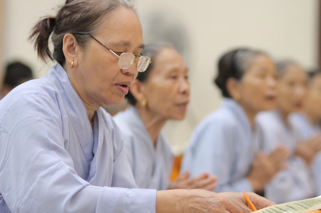 Repentance Ceremony on March 29th, Year of the Dragon at Giai Lam Pagoda - Ha Tinh