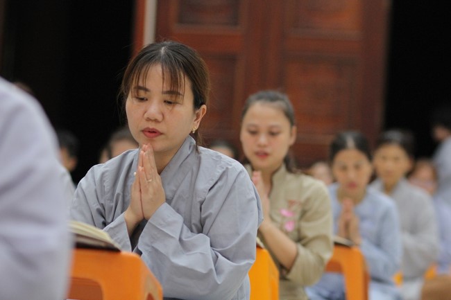 Repentance Ceremony on March 29th, Year of the Dragon at Giai Lam Pagoda - Ha Tinh