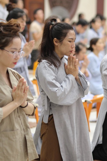 Repentance Ceremony on March 29th, Year of the Dragon at Giai Lam Pagoda - Ha Tinh