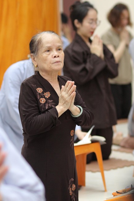 Repentance Ceremony on March 29th, Year of the Dragon at Giai Lam Pagoda - Ha Tinh