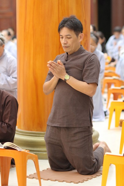 Repentance Ceremony on March 29th, Year of the Dragon at Giai Lam Pagoda - Ha Tinh