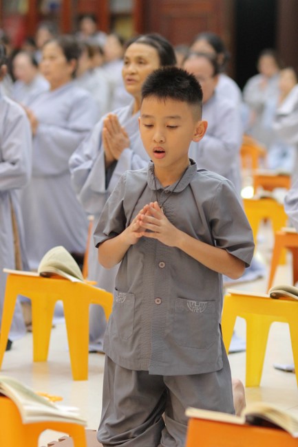 Repentance Ceremony on March 29th, Year of the Dragon at Giai Lam Pagoda - Ha Tinh