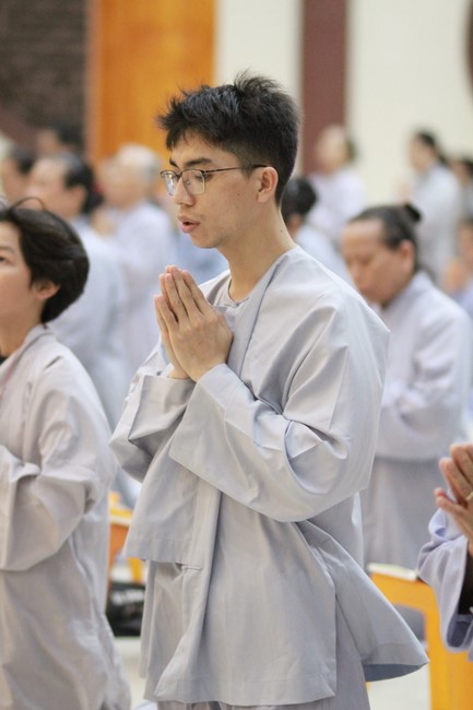 Repentance Ceremony on April 29th, Year of the Dragon at Giai Lam Pagoda - Ha Tinh