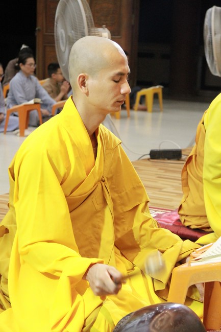 Repentance Ceremony on April 29th, Year of the Dragon at Giai Lam Pagoda - Ha Tinh