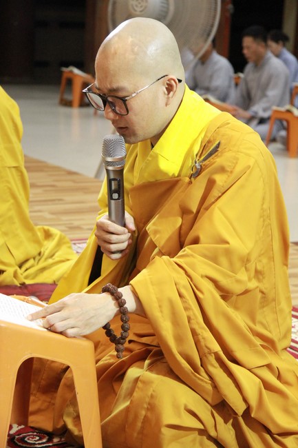 Repentance Ceremony on April 29th, Year of the Dragon at Giai Lam Pagoda - Ha Tinh