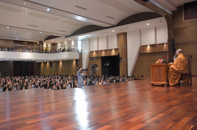 Dharma Talk Winning the Darkness Within You preaching by Junior Thích Khai Tuan - Third day in Summer Retreat 2024