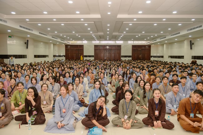 Dharma Talk Winning the Darkness Within You preaching by Junior Thích Khai Tuan - Third day in Summer Retreat 2024