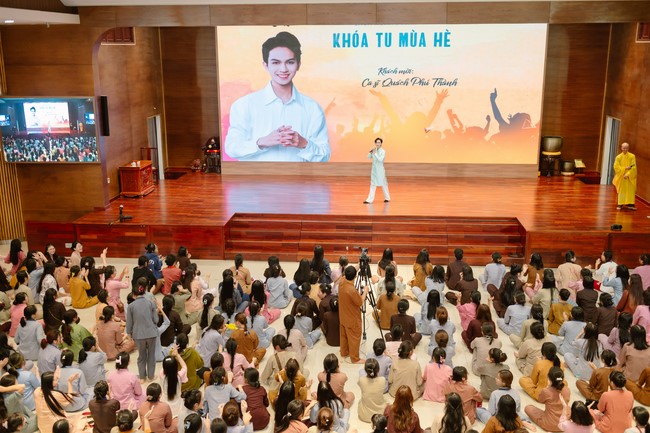 Dharma Talk Winning the Darkness Within You preaching by Junior Thích Khai Tuan - Third day in Summer Retreat 2024