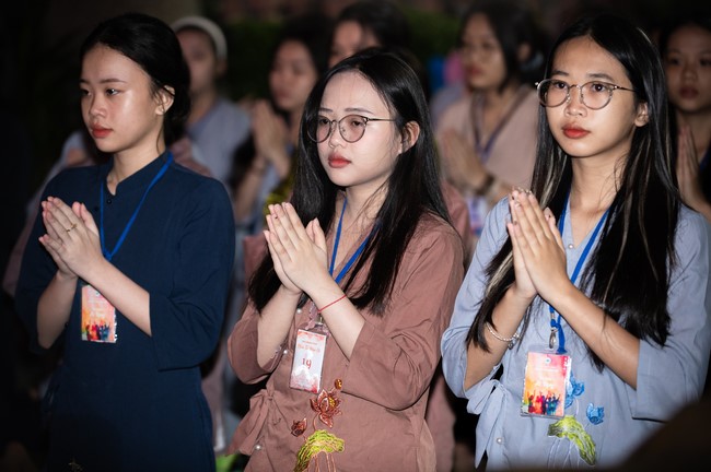 Dharma Talk Winning the Darkness Within You preaching by Junior Thích Khai Tuan - Third day in Summer Retreat 2024