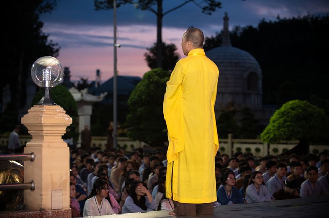 Dharma Talk Winning the Darkness Within You preaching by Junior Thích Khai Tuan - Third day in Summer Retreat 2024