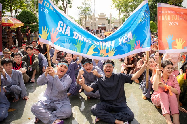 Dharma Talk Winning the Darkness Within You preaching by Junior Thích Khai Tuan - Third day in Summer Retreat 2024