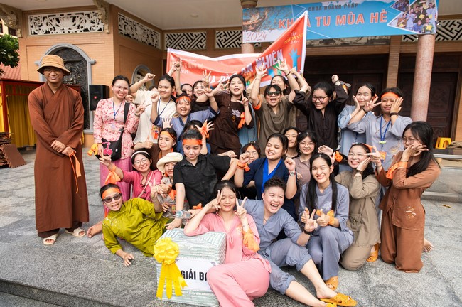 Dharma Talk Winning the Darkness Within You preaching by Junior Thích Khai Tuan - Third day in Summer Retreat 2024