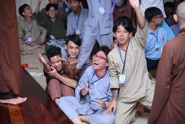 Dharma Talk Winning the Darkness Within You preaching by Junior Thích Khai Tuan - Third day in Summer Retreat 2024