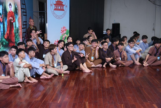 Dharma Talk Winning the Darkness Within You preaching by Junior Thích Khai Tuan - Third day in Summer Retreat 2024