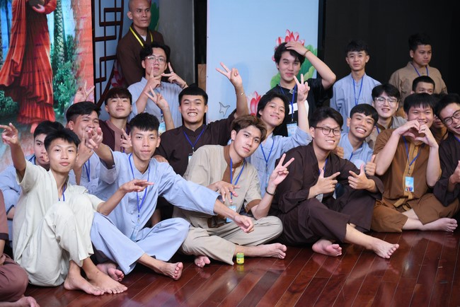 Dharma Talk Winning the Darkness Within You preaching by Junior Thích Khai Tuan - Third day in Summer Retreat 2024