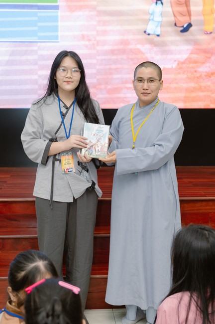 Dharma Talk Winning the Darkness Within You preaching by Junior Thích Khai Tuan - Third day in Summer Retreat 2024