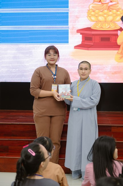 Dharma Talk Winning the Darkness Within You preaching by Junior Thích Khai Tuan - Third day in Summer Retreat 2024