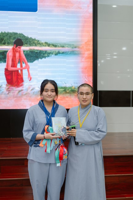 Dharma Talk Winning the Darkness Within You preaching by Junior Thích Khai Tuan - Third day in Summer Retreat 2024