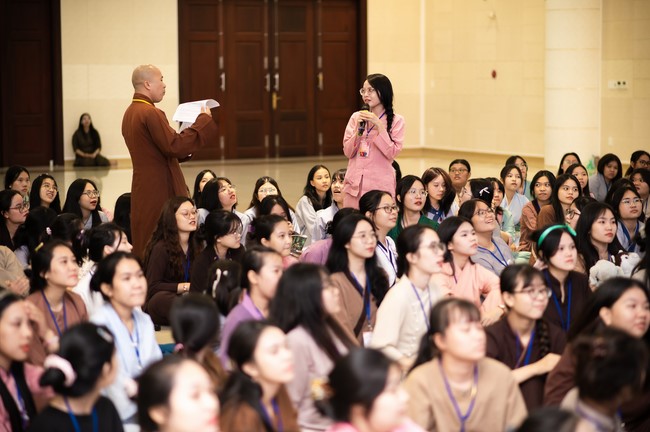 Dharma Talk Winning the Darkness Within You preaching by Junior Thích Khai Tuan - Third day in Summer Retreat 2024