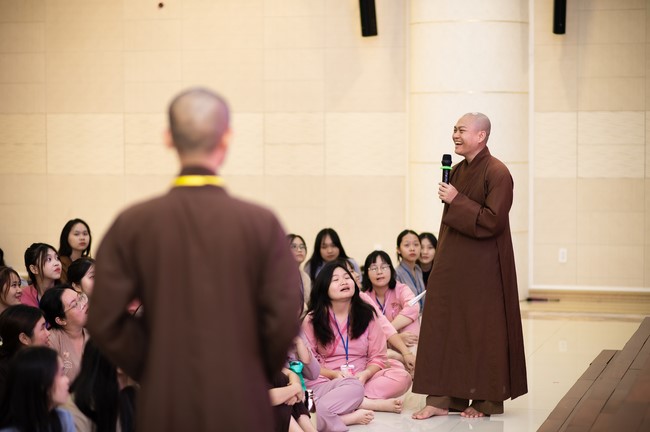 Dharma Talk Winning the Darkness Within You preaching by Junior Thích Khai Tuan - Third day in Summer Retreat 2024