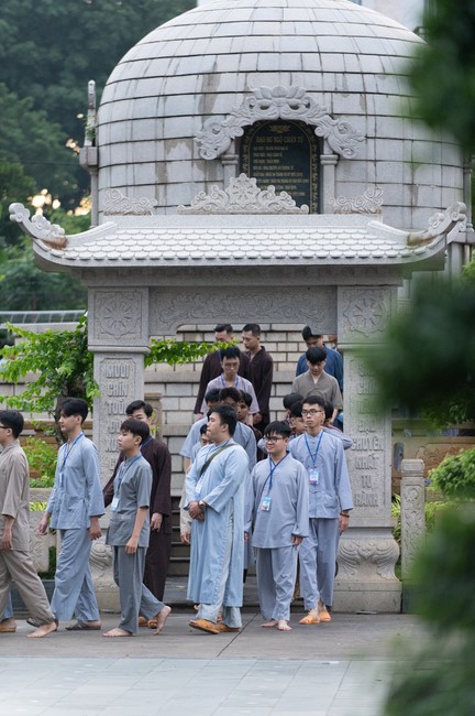 Dharma Talk Winning the Darkness Within You preaching by Junior Thích Khai Tuan - Third day in Summer Retreat 2024