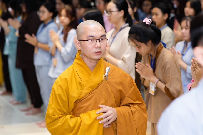 Dharma Talk Winning the Darkness Within You preaching by Junior Thích Khai Tuan - Third day in Summer Retreat 2024