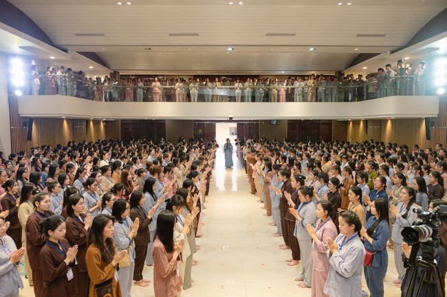 Dharma Talk Winning the Darkness Within You preaching by Junior Thích Khai Tuan - Third day in Summer Retreat 2024