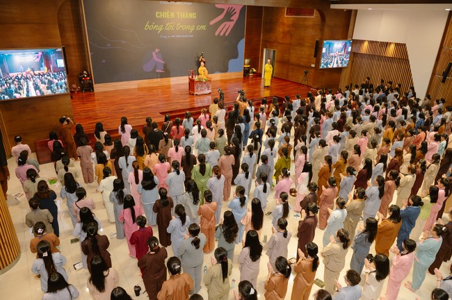 Dharma Talk Winning the Darkness Within You preaching by Junior Thích Khai Tuan - Third day in Summer Retreat 2024