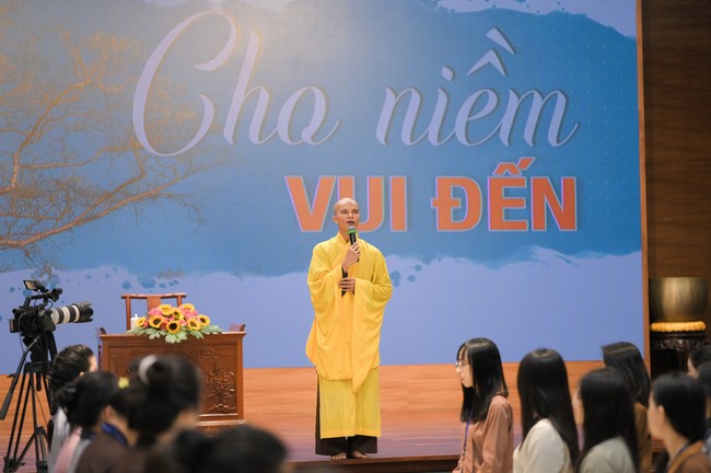 Dharma Talk Winning the Darkness Within You preaching by Junior Thích Khai Tuan - Third day in Summer Retreat 2024