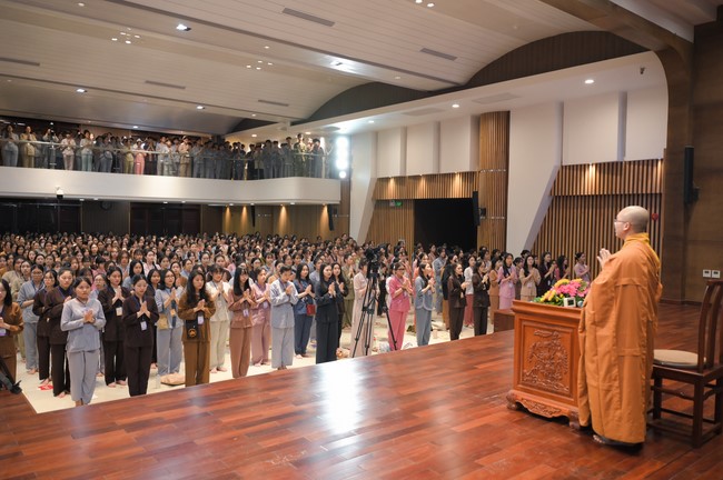 Dharma Talk Winning the Darkness Within You preaching by Junior Thích Khai Tuan - Third day in Summer Retreat 2024