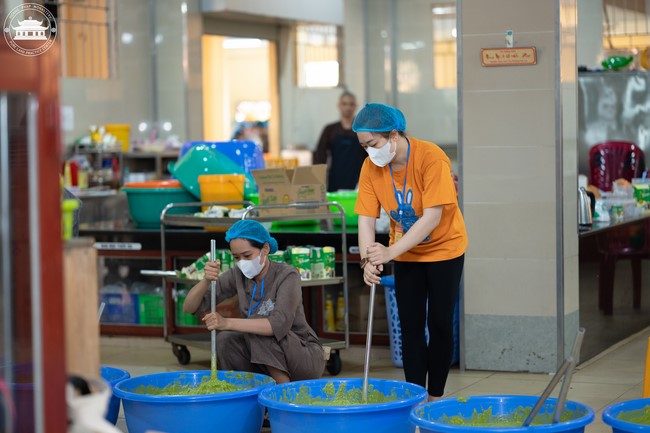 Dharma Talk: How many ten-year times? preaching by Junior Thich Chon Khanh - Fifth day in Summer Retreat 2024