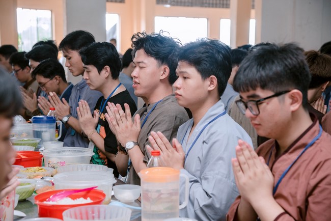 Dharma Talk: How many ten-year times? preaching by Junior Thich Chon Khanh - Fifth day in Summer Retreat 2024