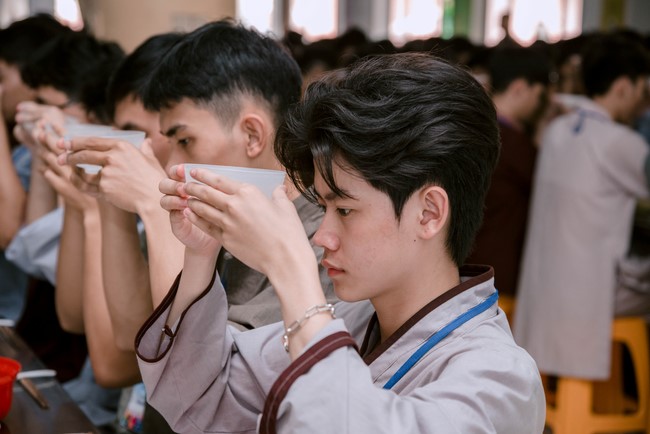 Dharma Talk: How many ten-year times? preaching by Junior Thich Chon Khanh - Fifth day in Summer Retreat 2024