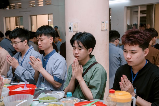 Dharma Talk: How many ten-year times? preaching by Junior Thich Chon Khanh - Fifth day in Summer Retreat 2024