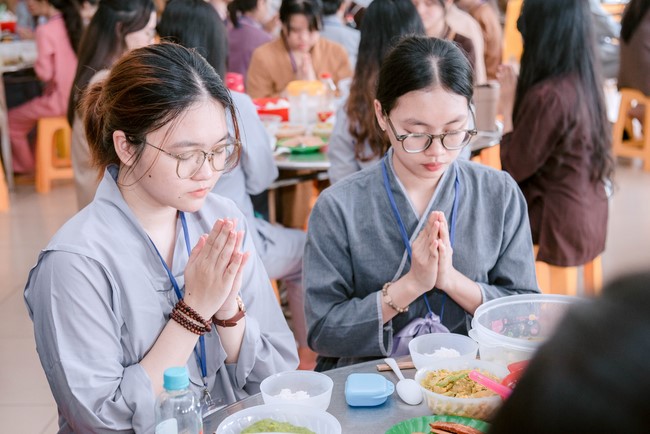 Dharma Talk: How many ten-year times? preaching by Junior Thich Chon Khanh - Fifth day in Summer Retreat 2024