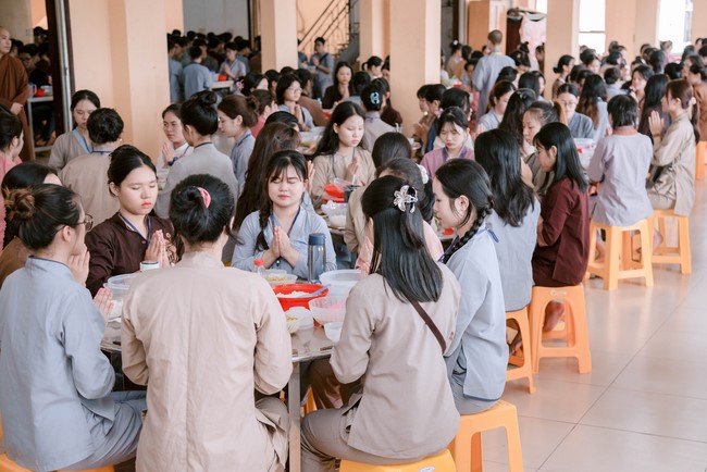 Dharma Talk: How many ten-year times? preaching by Junior Thich Chon Khanh - Fifth day in Summer Retreat 2024