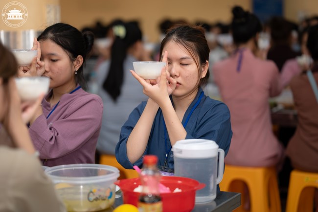 Dharma Talk: How many ten-year times? preaching by Junior Thich Chon Khanh - Fifth day in Summer Retreat 2024