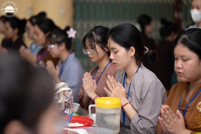 Dharma Talk: How many ten-year times? preaching by Junior Thich Chon Khanh - Fifth day in Summer Retreat 2024