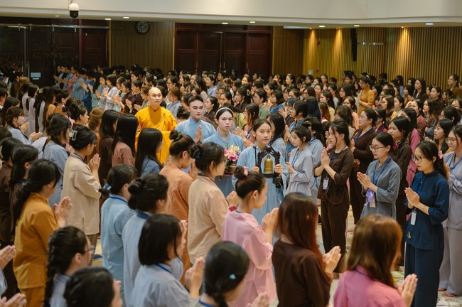 Dharma Talk: How many ten-year times? preaching by Junior Thich Chon Khanh - Fifth day in Summer Retreat 2024