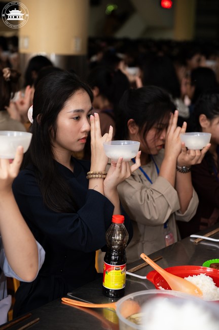 Dharma Talk: How many ten-year times? preaching by Junior Thich Chon Khanh - Fifth day in Summer Retreat 2024