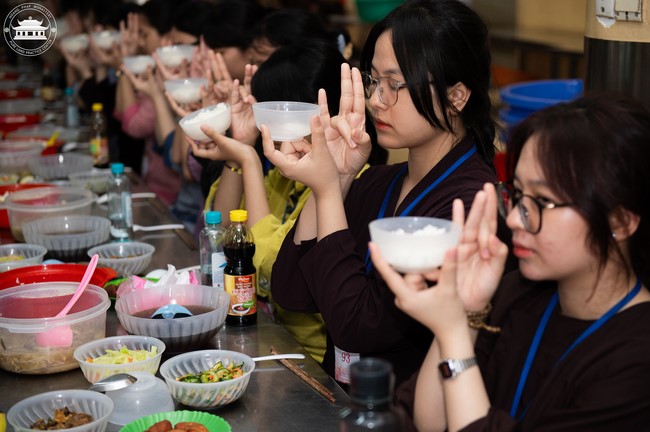 Dharma Talk: How many ten-year times? preaching by Junior Thich Chon Khanh - Fifth day in Summer Retreat 2024