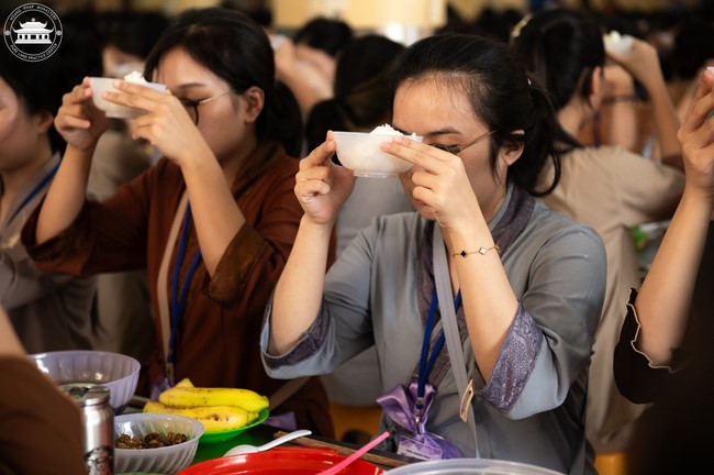 Dharma Talk: How many ten-year times? preaching by Junior Thich Chon Khanh - Fifth day in Summer Retreat 2024