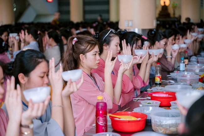 Dharma Talk: How many ten-year times? preaching by Junior Thich Chon Khanh - Fifth day in Summer Retreat 2024