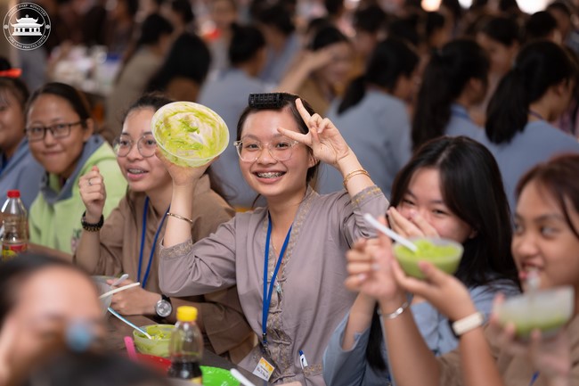 Dharma Talk: How many ten-year times? preaching by Junior Thich Chon Khanh - Fifth day in Summer Retreat 2024