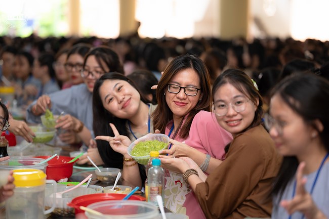 Dharma Talk: How many ten-year times? preaching by Junior Thich Chon Khanh - Fifth day in Summer Retreat 2024