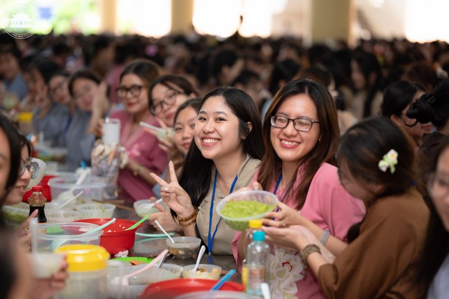 Dharma Talk: How many ten-year times? preaching by Junior Thich Chon Khanh - Fifth day in Summer Retreat 2024