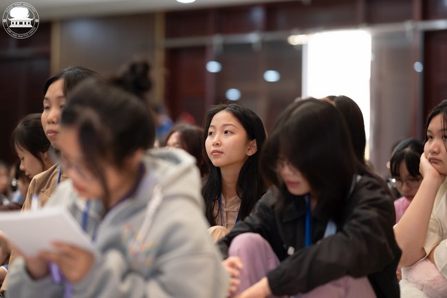 Dharma Talk: How many ten-year times? preaching by Junior Thich Chon Khanh - Fifth day in Summer Retreat 2024